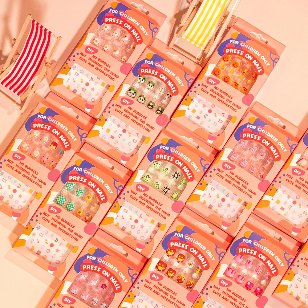 24pcs Cute Plastic Press on Nails Wholesale Colorful Kids False Girls Cartoon Nails Full Cover Short Nail Tips Design Finger
