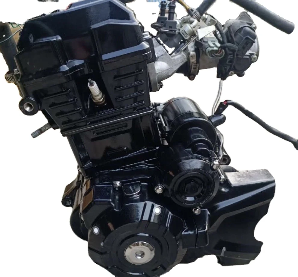 A reliable second-hand motorcycle engine assembly with a capacity of 400cc and 600cc