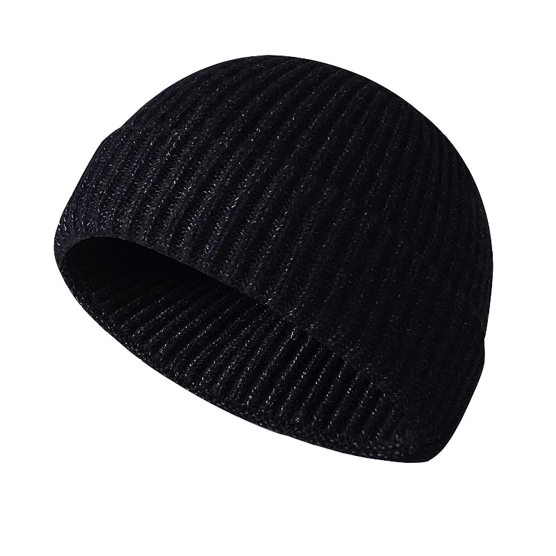 Custom  Wholesale Winter Plain Dyed Beanie Hat Warm Knitted Beanie Custom Logo Short Fisherman Beanie for Men Women