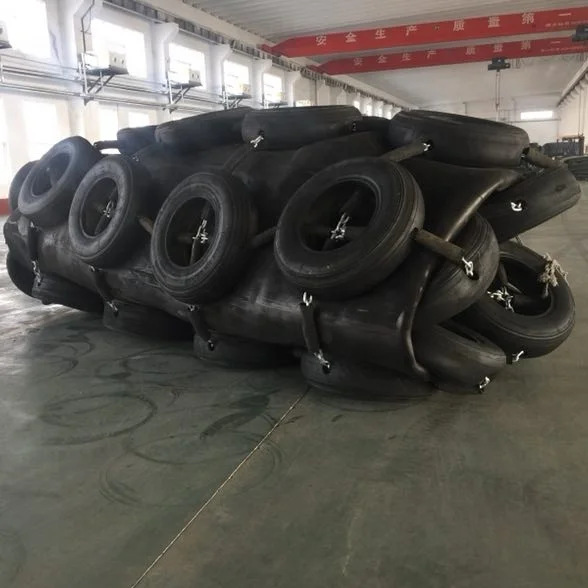 OCEAN SHIELD Anti Collision Protect Boat Ships Mooring Berthing Yokohama Pneumatic Rubber Dock Fender