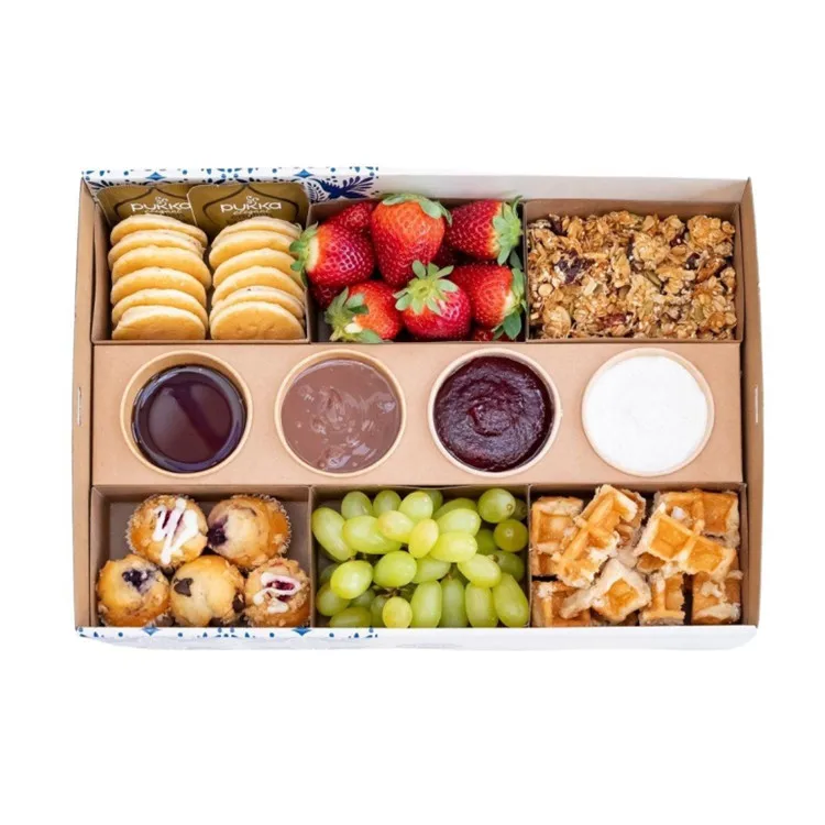 Eco Disposable Takeaway Kids Lunch Versatile Catering Board Cake Snack Box Packaging Transparent Lid Breakfast Dessert Bento Box