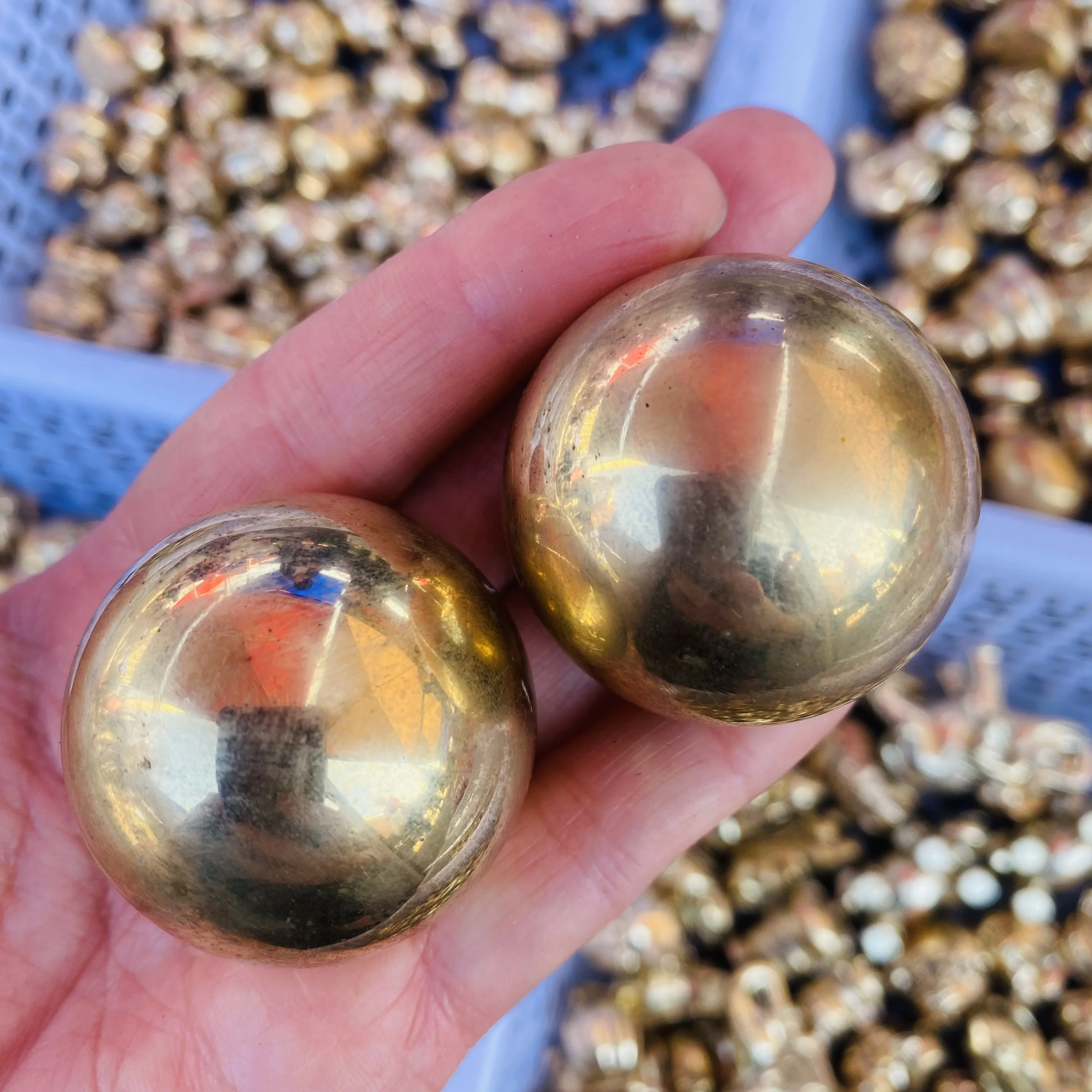 Wholesale healing chalcopyrite sphere natural pyrite crystal ball for gift decoration