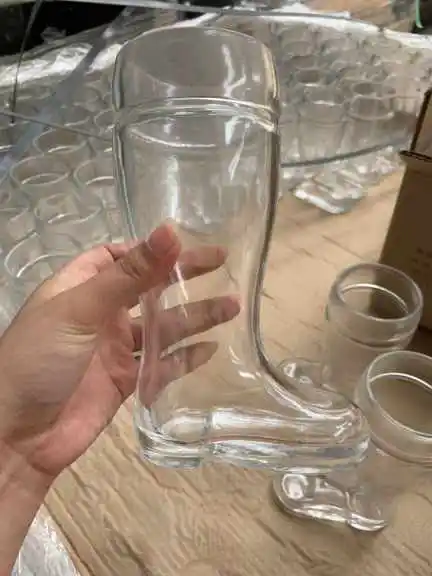 2024 Stock Beer Glasses Customized LOGO And Colors Glassware Unique Boots Shape Drinking Glass Boot Mugs