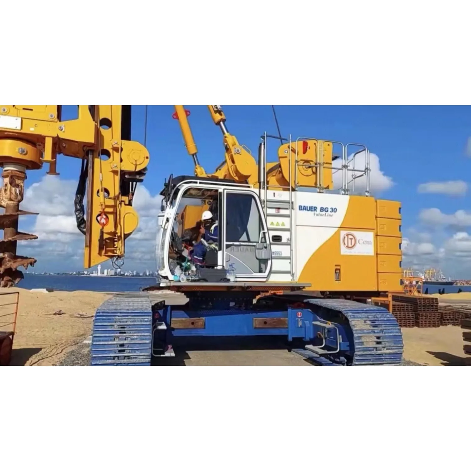 BG30 2012 Used Rotary Drilling Rig Hot Sale New Arrival Bauer Bg30  Used Rotary Drilling Rig For Sale
