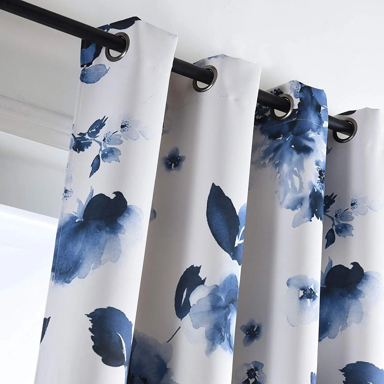 Blue printed black out curtains/Luxury and elegance grommets curtains for living room and bedroom