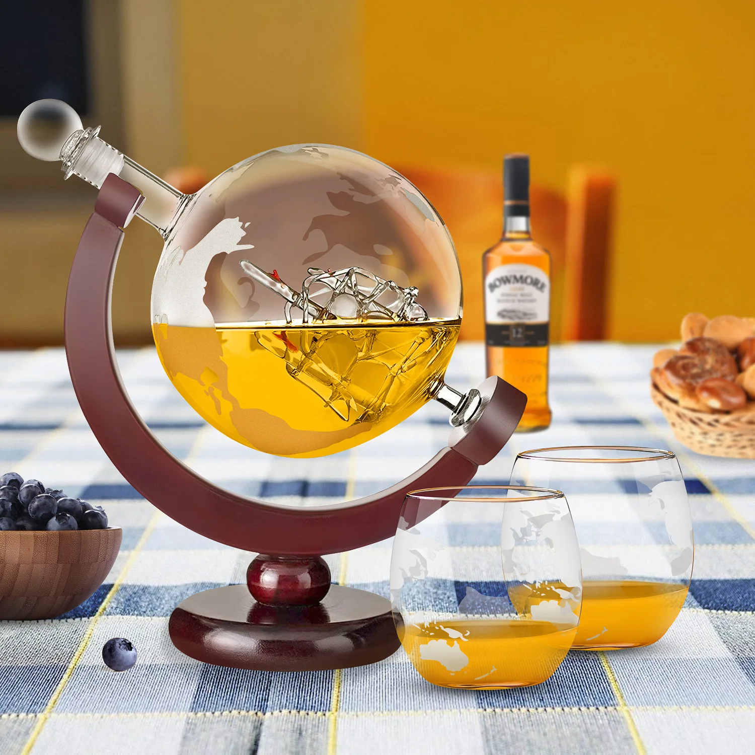 Whiskey Globe Decanter Etched World Globe glass decanter whiskey for Liquor Vodka with 2 Glasses