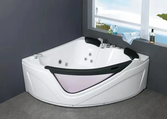 Acrylic bathroom bathtub with fauce