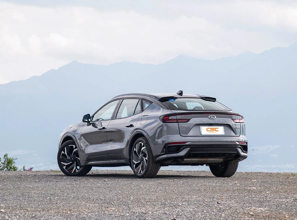 Modern Electric Vehicle for-D Mondeo - Efficient Family SUV