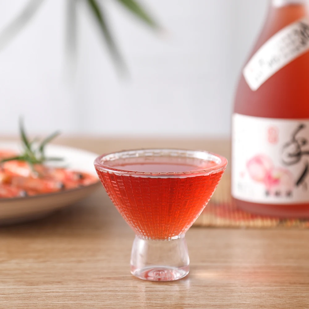 7  slightly drunk Chinese red peach fruit flavored wine