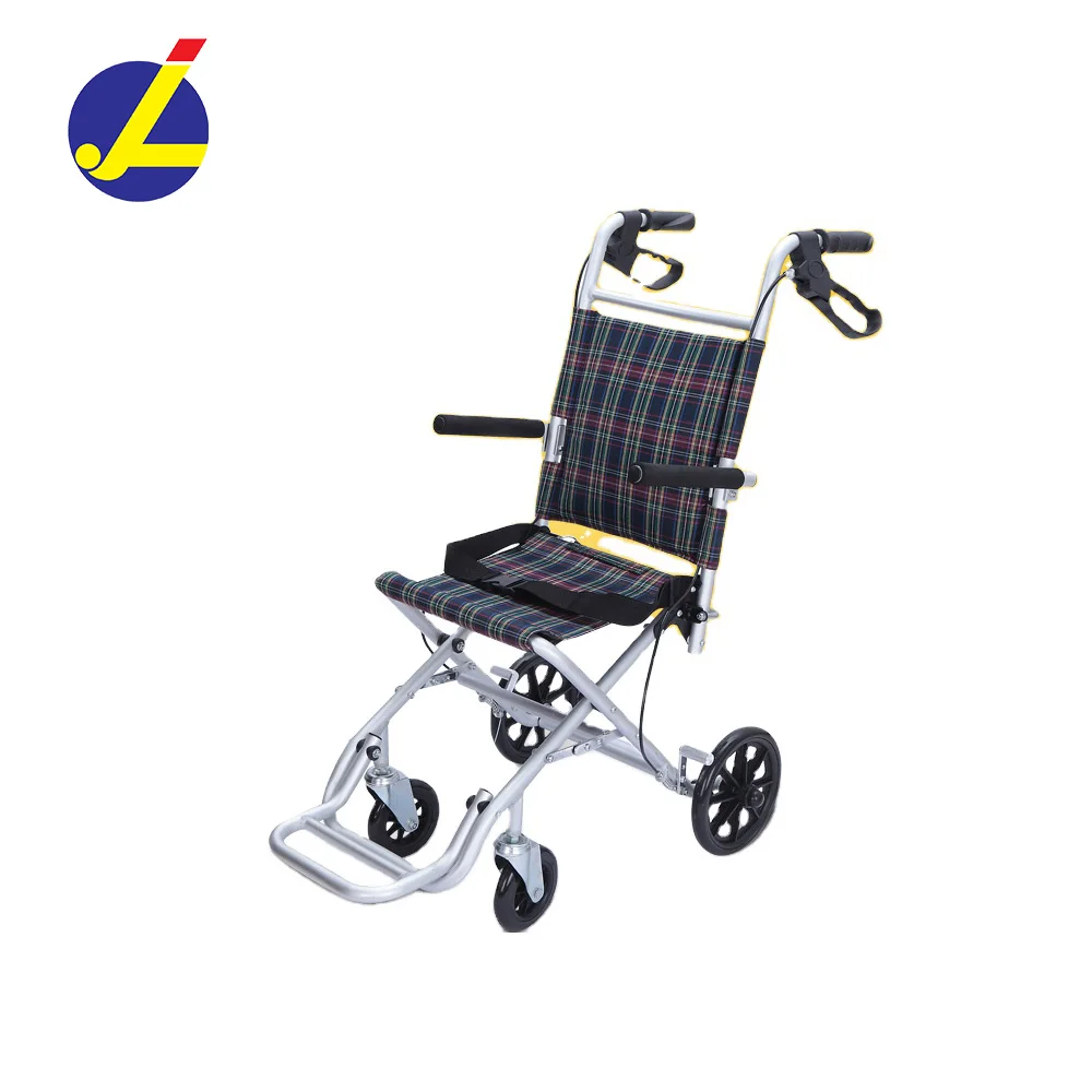 Multifunctional Manual Medical Rollstuhl Portable Fold Transport Commode Wheel Chair