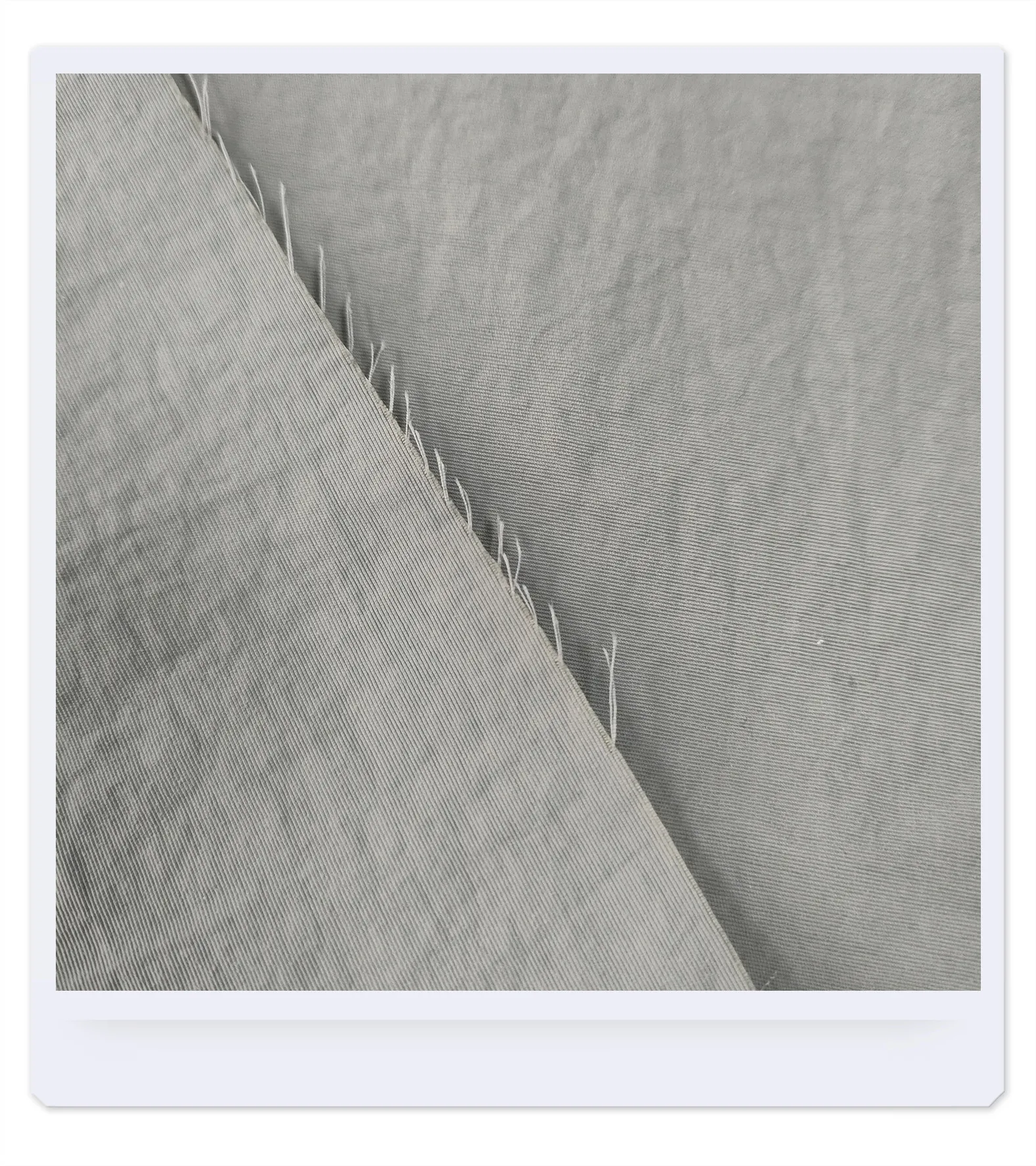 Прочная водонепроницаемая зашифрованная ткань для пальто 320d, полностью тусклый нейлоновый таслон