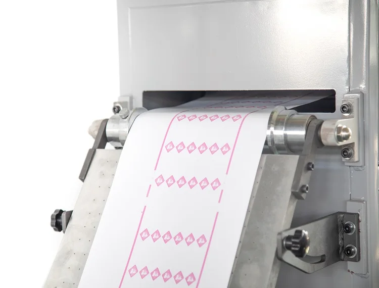 Automatic counter and alarm label silk screen printing machine