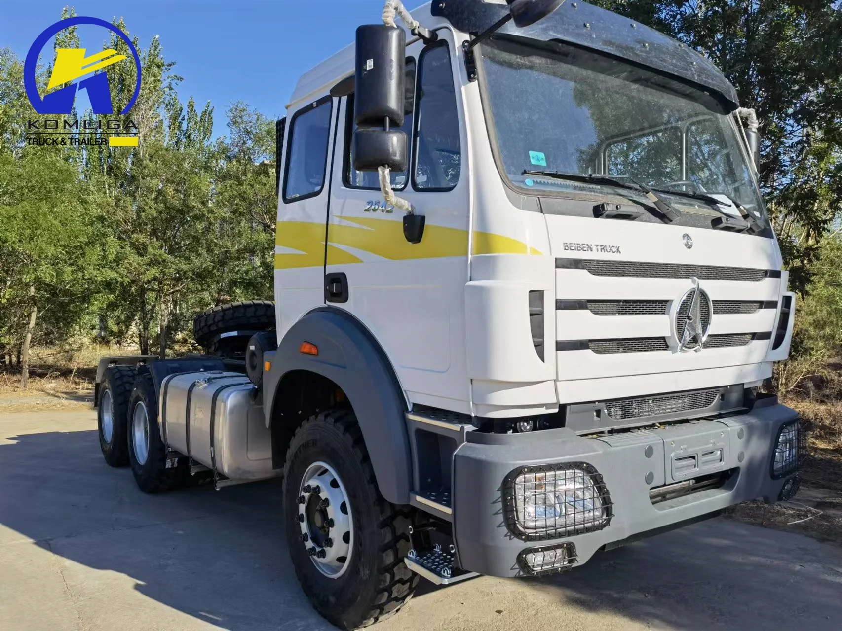 Beiben 6x4 6x6 380hp 420hp Tractor Truck Prime mover semi trailer truck head North Benz 10Wheels Towing Truck For Sale