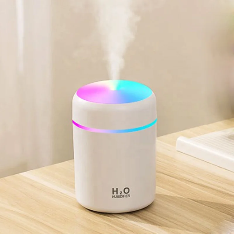 Small Portable USB Car Humidifier New Phantom Cup Aromatherapy with Mute Fog Volume Smart Perfume Dispenser