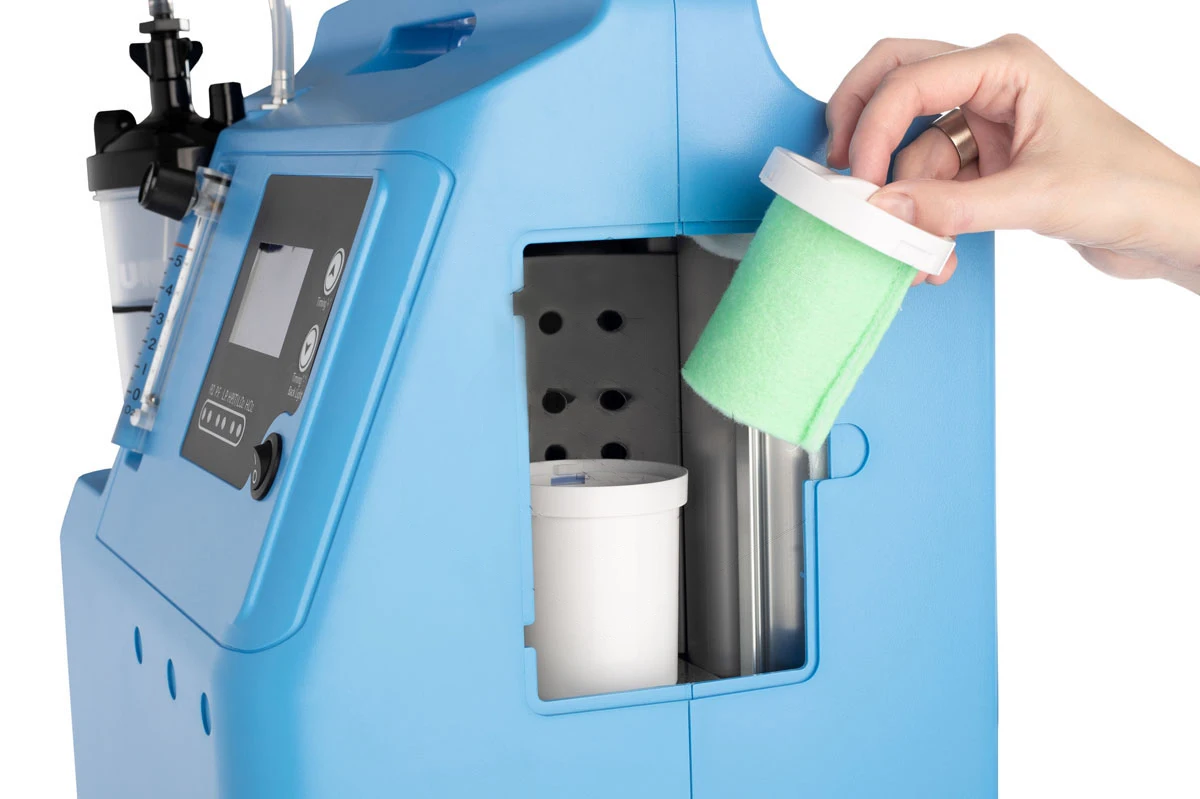 China Manufacture 5Lpm CE ISO Blue Medical  Oxygen Concentrator Equip Breathing Apparatus Supply good after-sales service