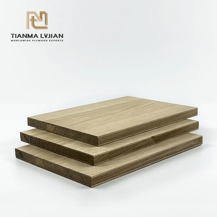 Factory Direct Low Price Multiple Pattern White Oak Three-Layer-Solid Wood Boards for Furnitures