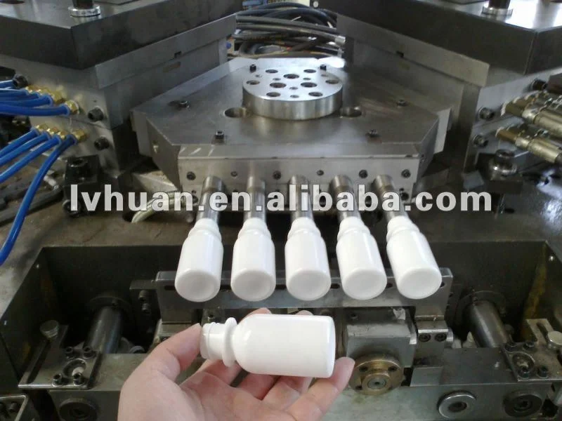 extrusion blow molding machine