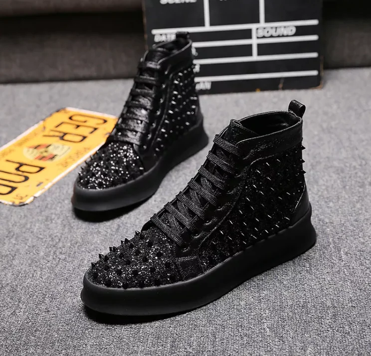 2022 hot sale top quality wholesale price  fashionable red bottom man sneakers high quality real leather