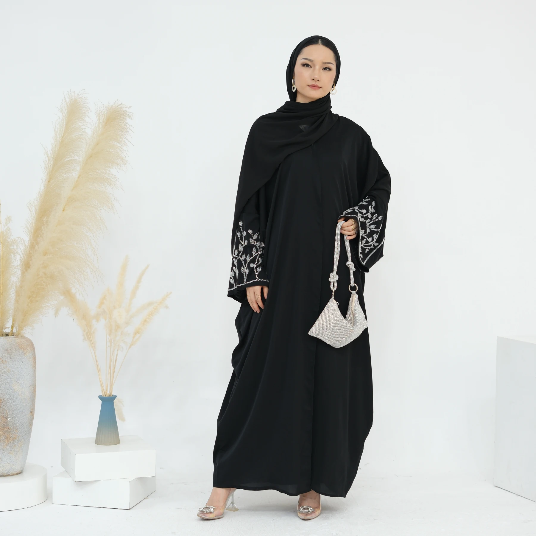 Embroidery Beaded Sleeves Black Islamic Abaya Nida Kimono Open Abaya Femmes Robe Musulmane Modest Dubai Turkey Luxury Abaya