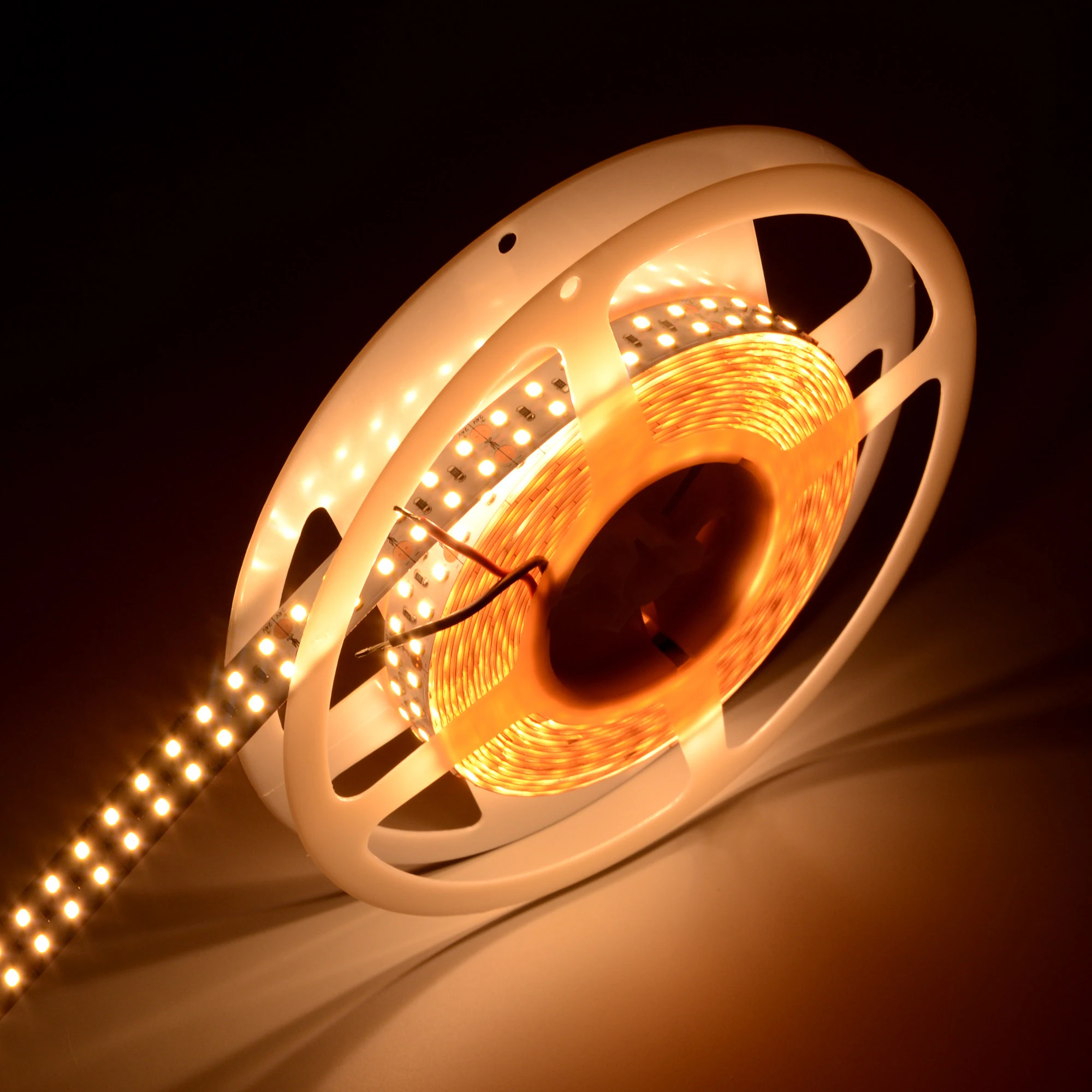 High Quality Flexible SMD2835 24V 240 per Meter LED Light Strip