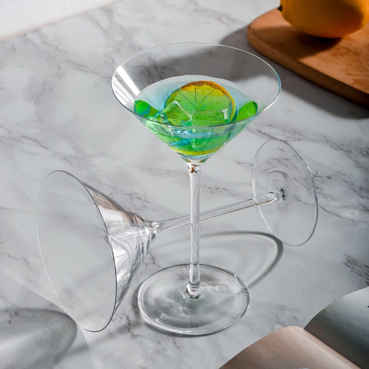 Hot Sale Cocktail Crystal Glass Classical Champagne Glasses Creative Martini Glass for Home Party