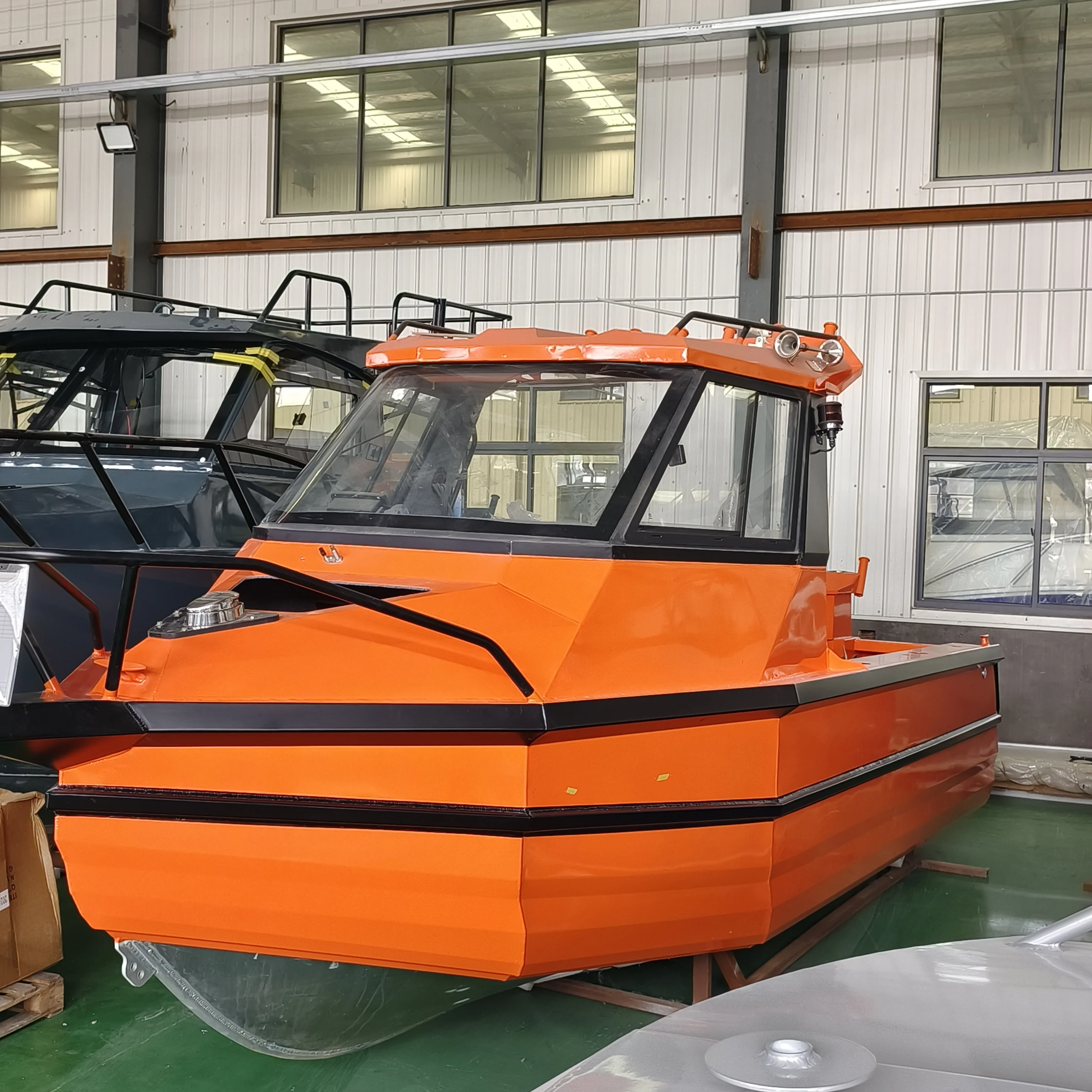 6m/20ft Superior Mini- size  Aluminum Leisure Fishing Boat Outboard Motor