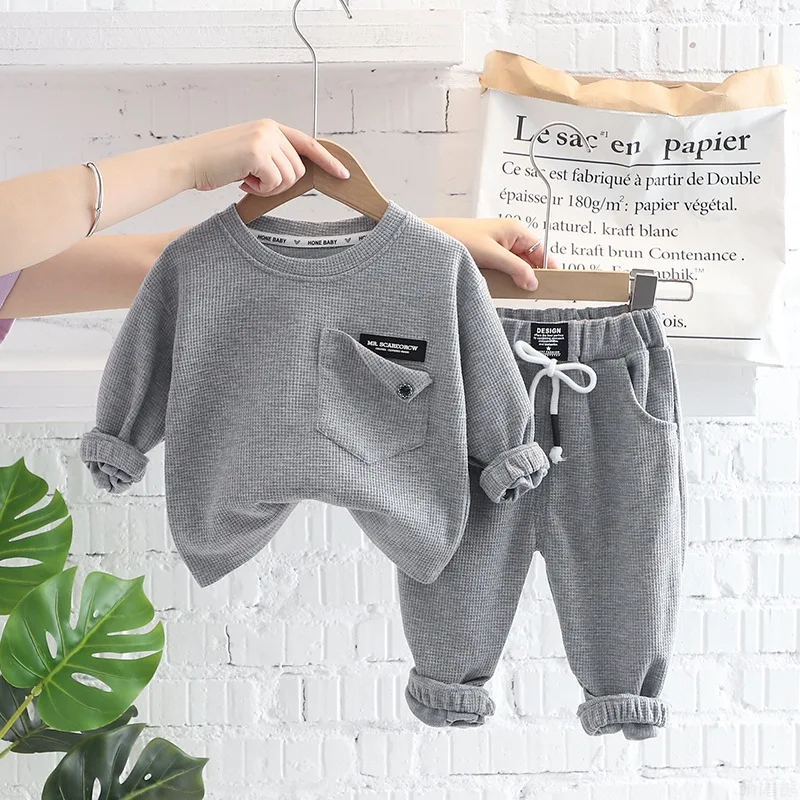 WEN Boys solid color sportswear suit middle and small children 1-5 years old autumn wear round neck long-sleeved sweater