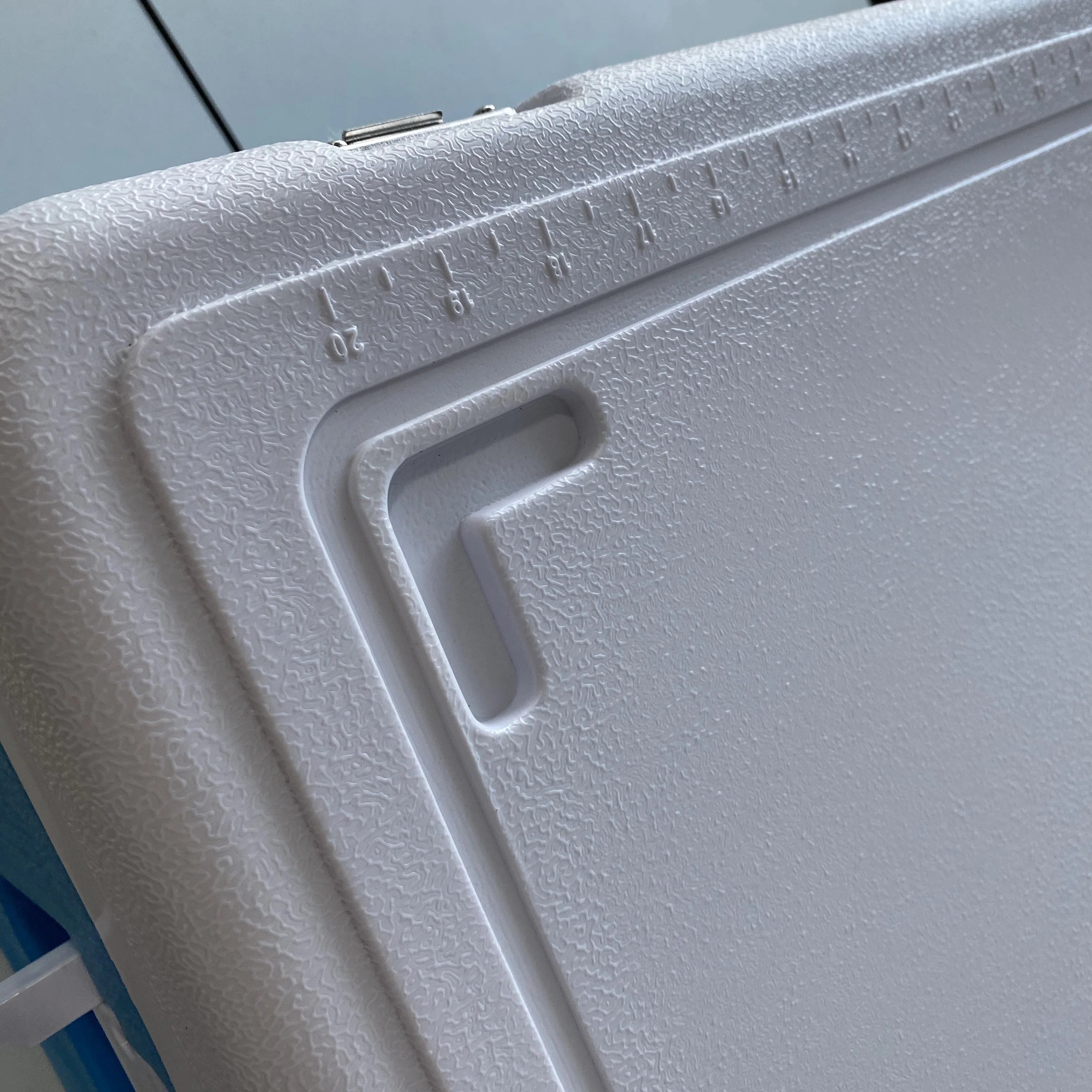 Plastic 50L Cooler Box Food Fruit Beer Cans Camping Outdoor Ice Box Cool Chilly Bin