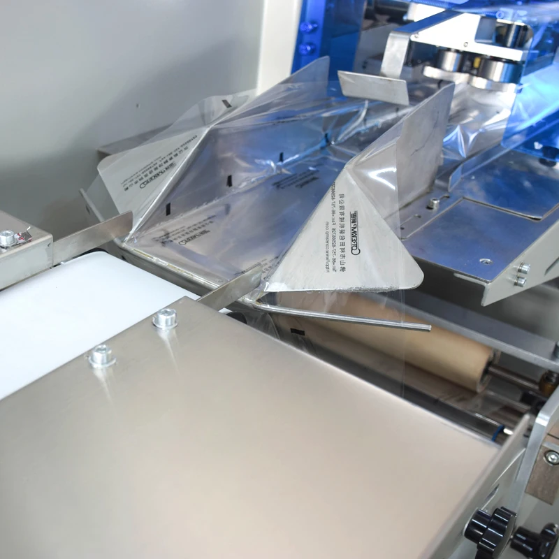 Multifunction packaging machine vegetable wrapping machine