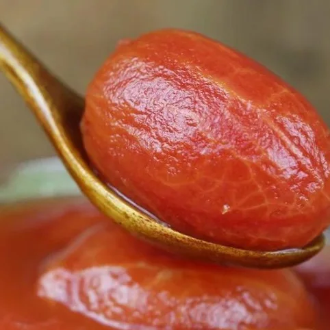 
Canned Peeled Tomato 