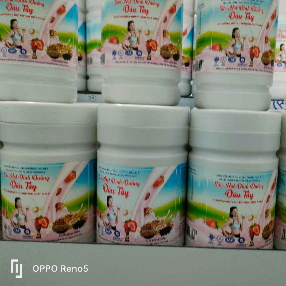 Milk Powder Best Choice No Chemical Using For Drinking ISO Quatest Bottle & Carton Box Outside Made In Vietnam Manufacturer