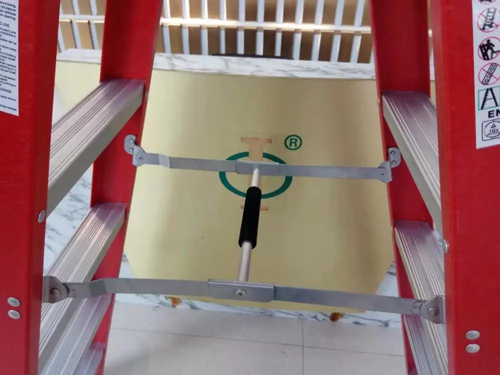 Fiberglass Double Step Ladder With EN-131