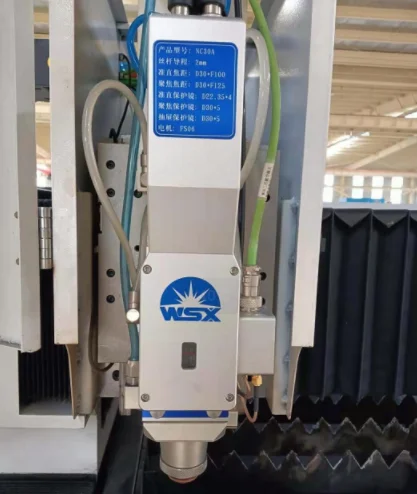 1.5W 2kw 3kw Stainless Steel Steel Alloy Carbon Plate Square Tube Fiber laser Cutting Machine Exchange Table