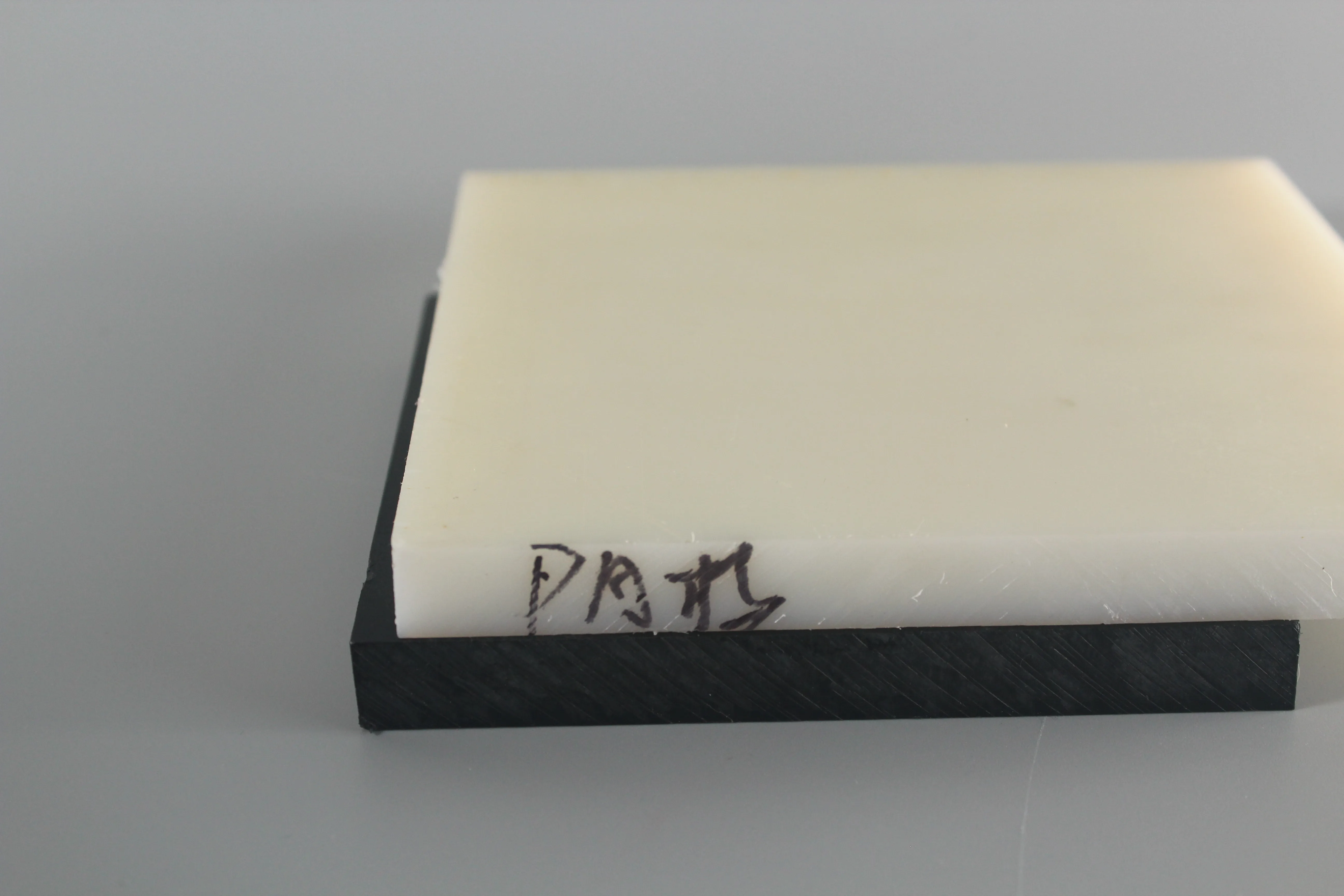 Top Quality High Cost-Effective Engineering Plastics Material POM BOARD