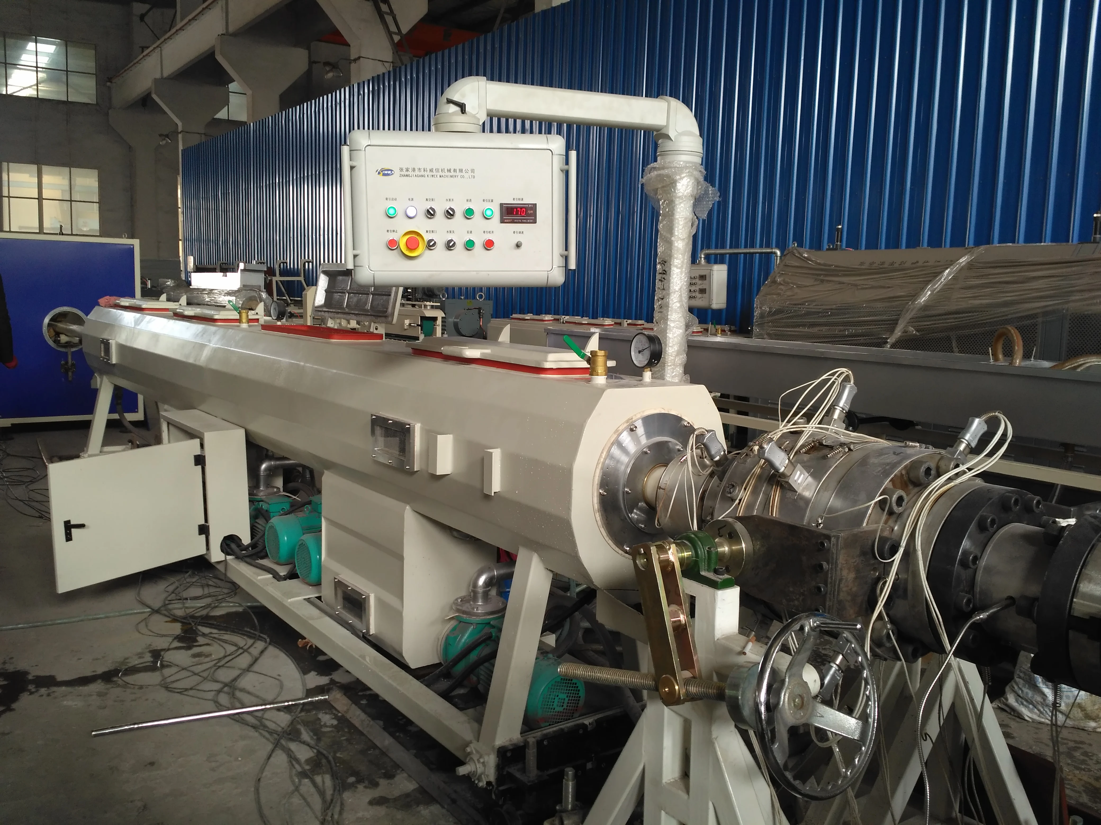 bottom price china pvc pipe making machine large diameter for water plastic pvc pipe machinery