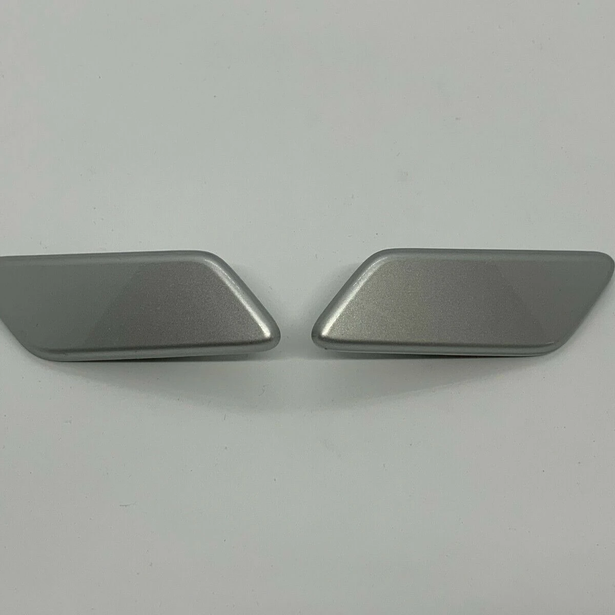 headlamp washer cleaner cover trim cap nozzle For Toyota Camry 2006-2009 85044-33090 85045-33040