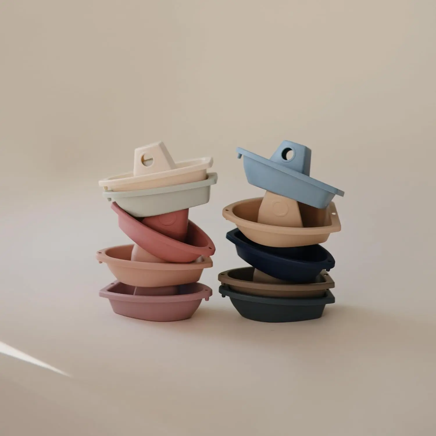 Toddler and Baby Stacking Bathtub Toys With Drain Holes, Stacking Boat Toy Set for Bath Time Fun