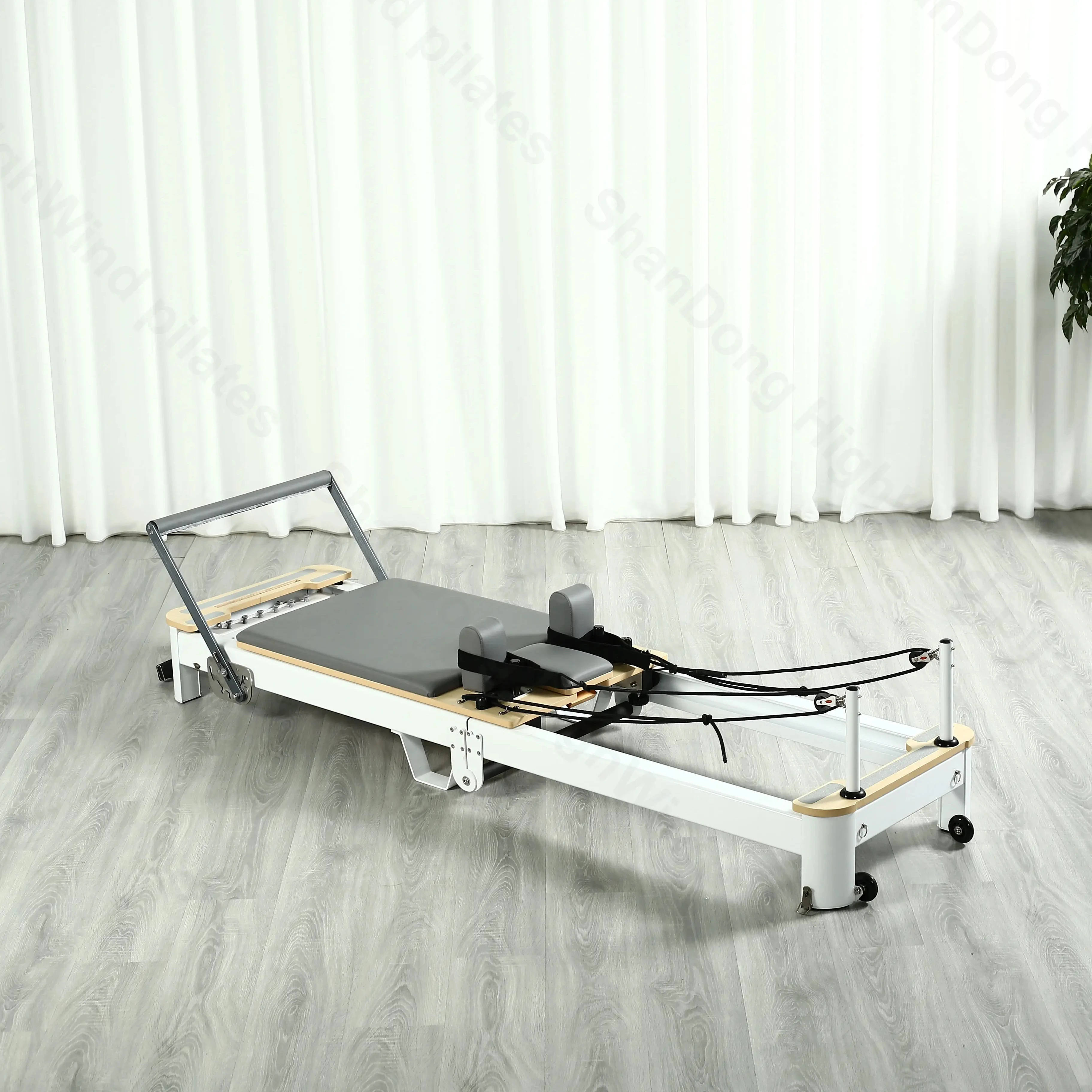 Hot sell White Aluminum Pilates Reformer Fitness Machine for Studio and Home folding pilates reformer