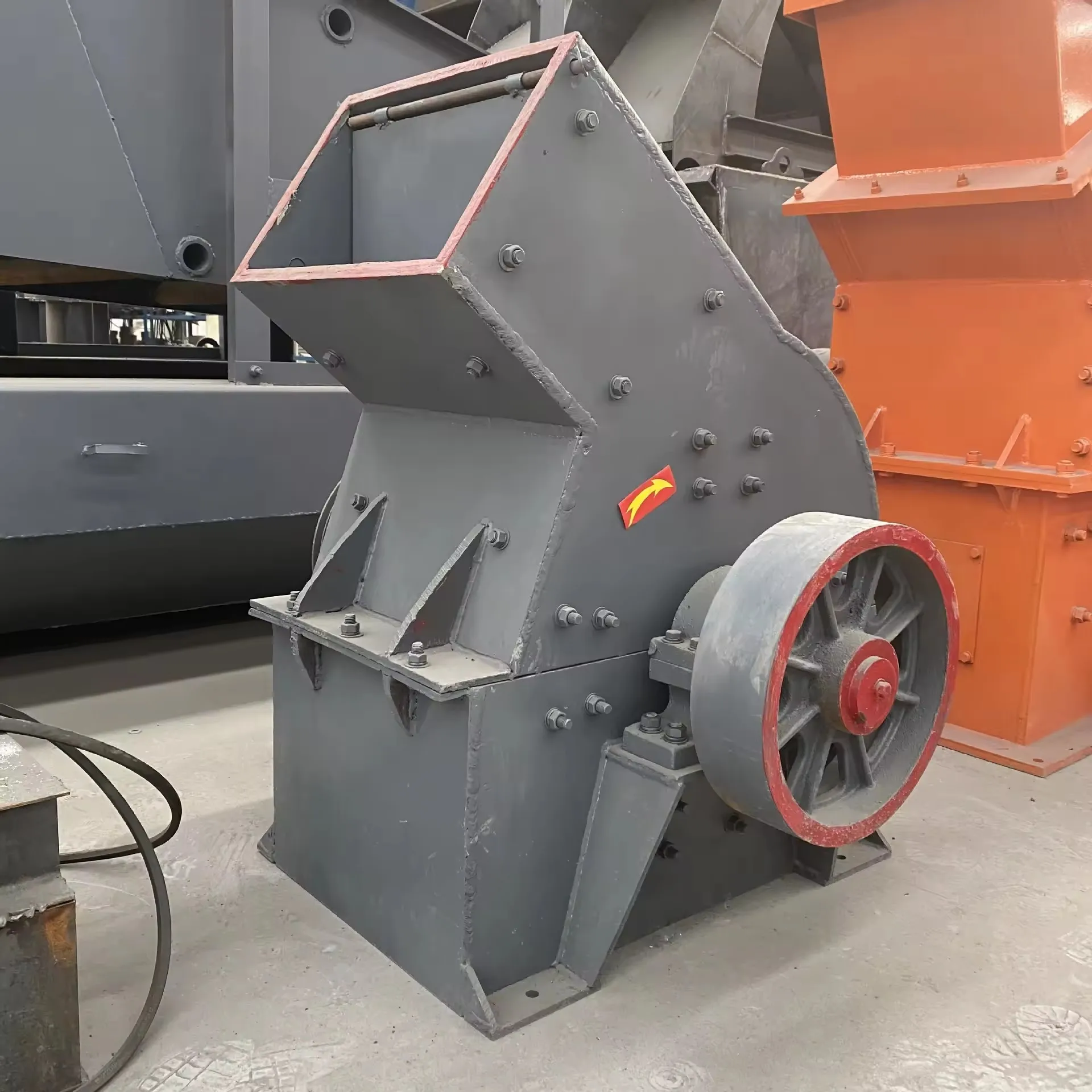 special hammer crusher for ore stone 600*800 concrete scrap brick recycling hammer crusher