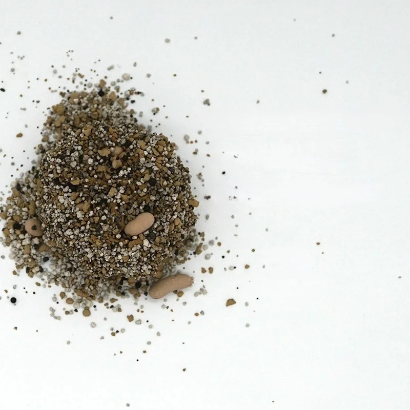 OEM Factory 1-3mm dust free strong clumping arena para gato colorful ball shape Premium Bentonite cat litter