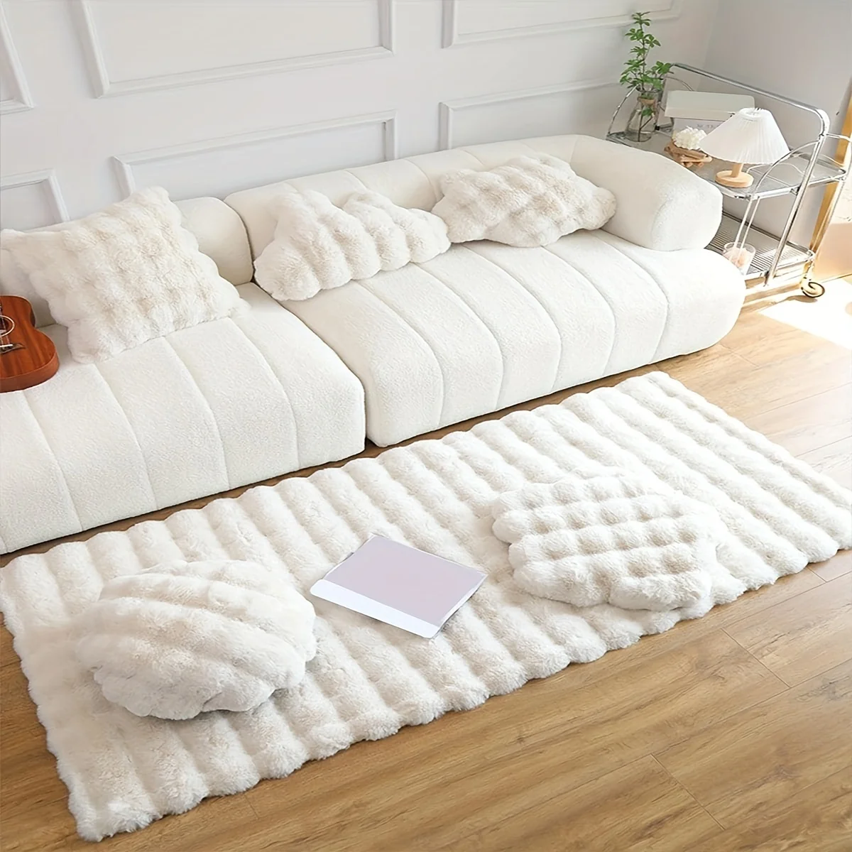SIPEIEN Ultra Soft Faux Sheepskin Fluffy Rug High Pile Wool for Door Modern Style Carpet for Bedroom and Living Room