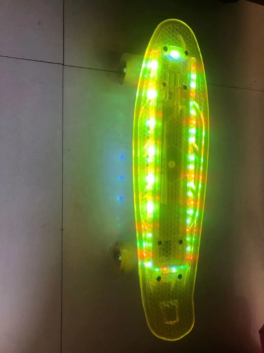 
Cheap Plastic skateboard deck with LED Light USB charging overboard skateboard without Electric 