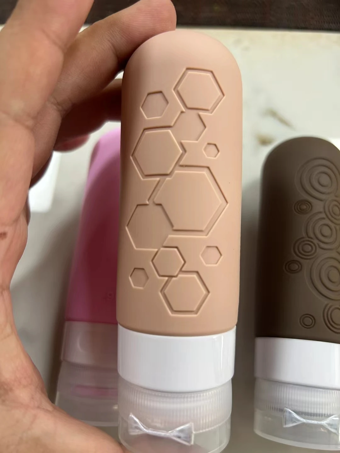 4pcs Travel Bottles for Toiletries, Silicone Squeezable Shampoo Bottles Leakproof Lotion Containers (90ml)