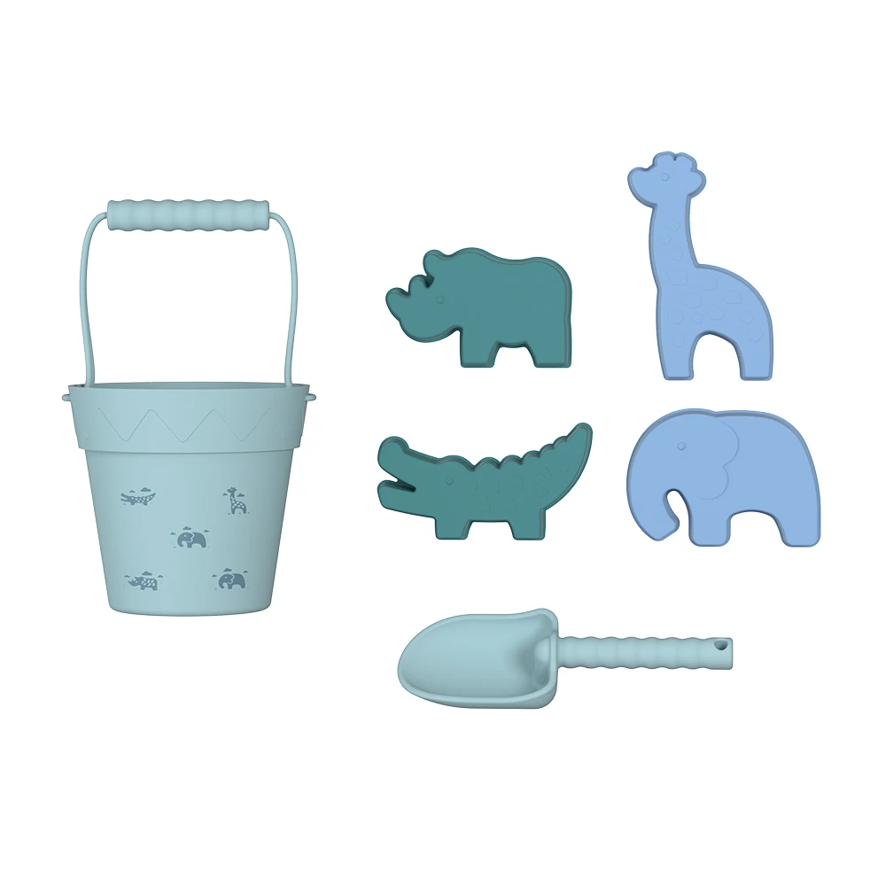 Customized wholesale BPA free Portable Silicone Sand Bucket Toys Kids Baby Silicone Beach Toys