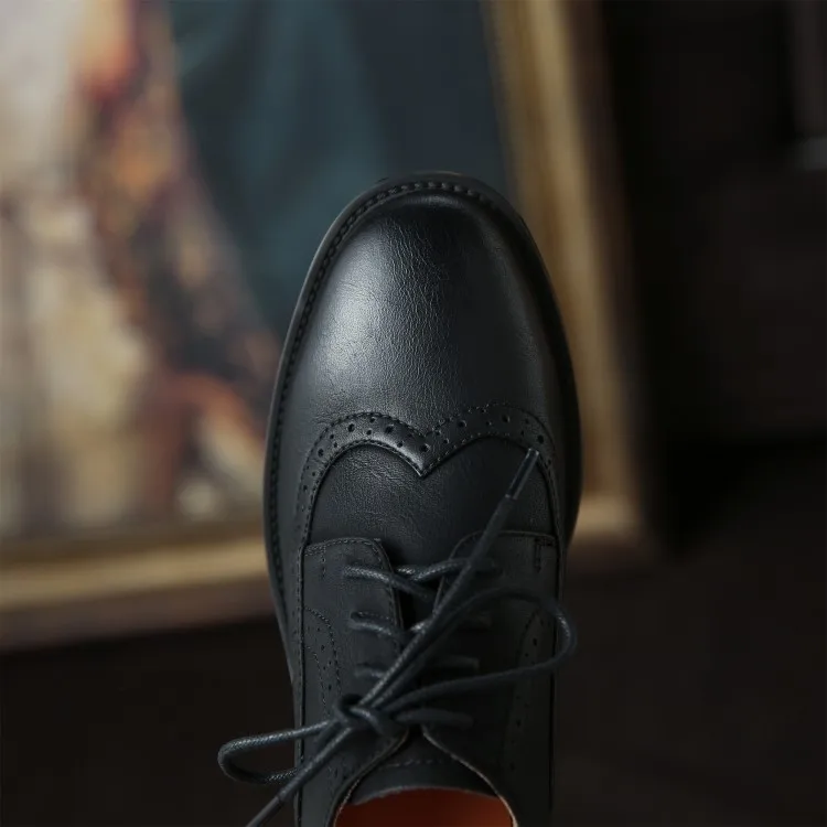 Cialisa Handmade Genuine Leather Ladies Flats Perforated Lacing Up Pointed Toe Low Heels Womens Wingtip Oxford Shoes