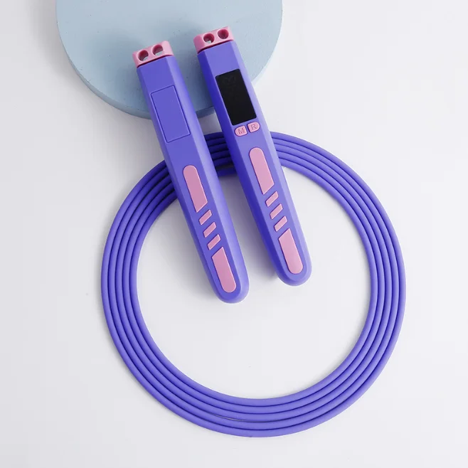 Скакалка с цифровой ручкой для воркаута и тренировок в помещении на улице