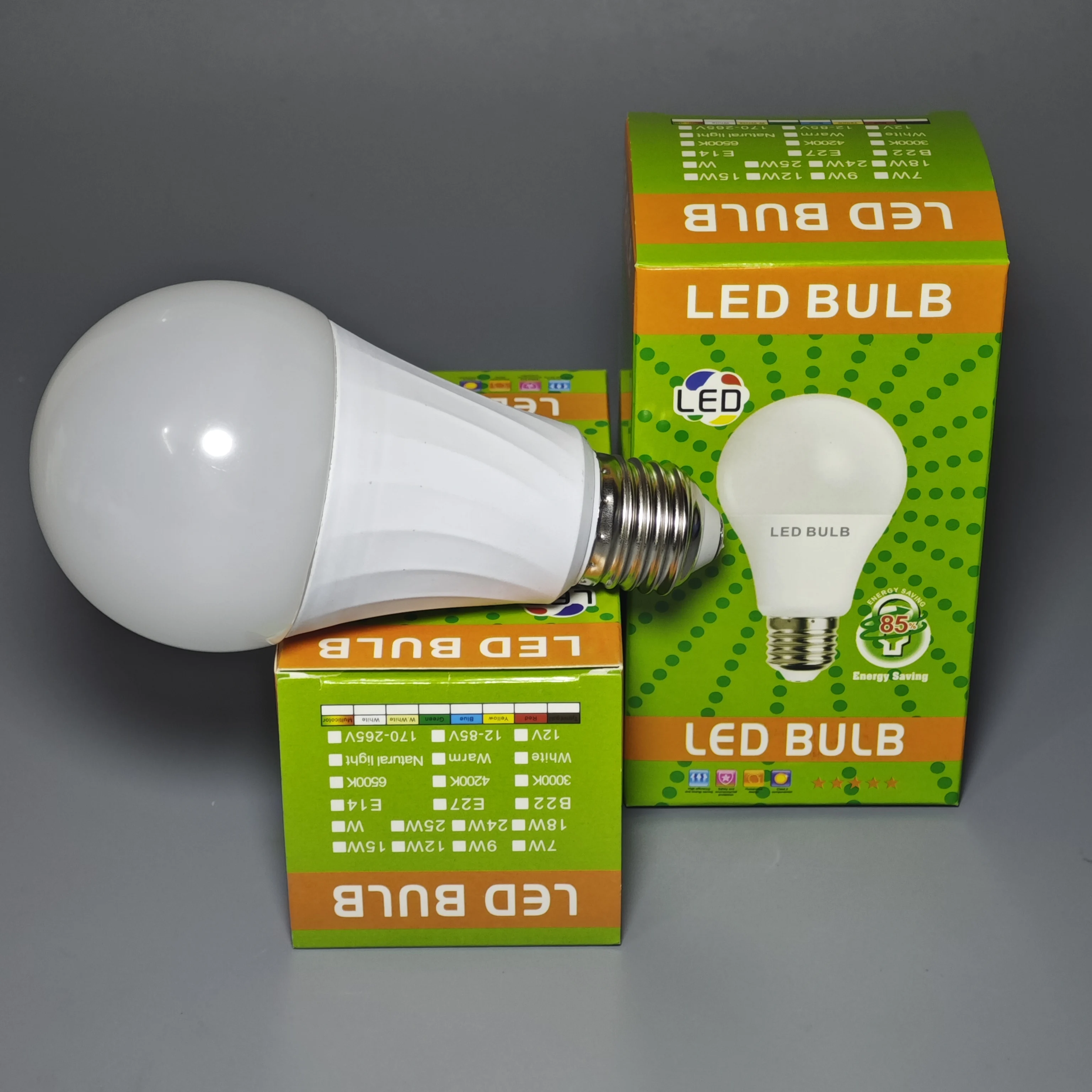 Заводская цена Высокое качество светодиодные лампы Китай E26 E27 E14 B22 5W/7W/9W/12W/15W/18W/25w AC220V110V Внутреннее освещение