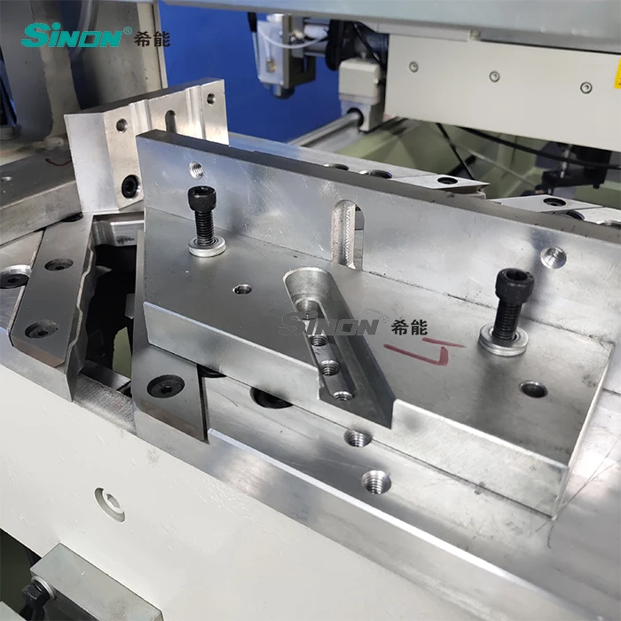 2 heads seamless window and door making machine for upvc