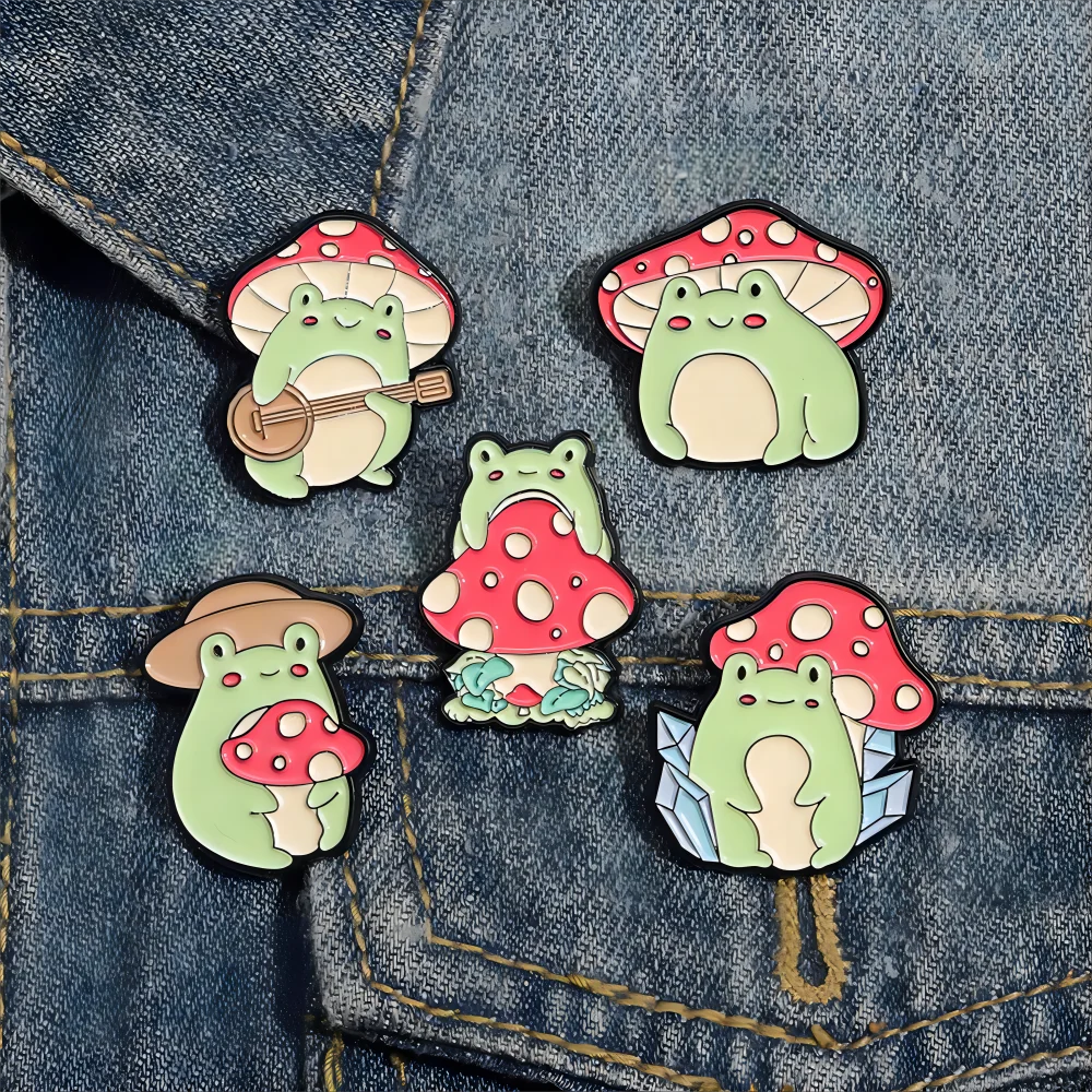 Hot Selling Cute Frog Mushroom Shape Design Animal Badge Coat Hat Exquisite Brooch Lapel Pins