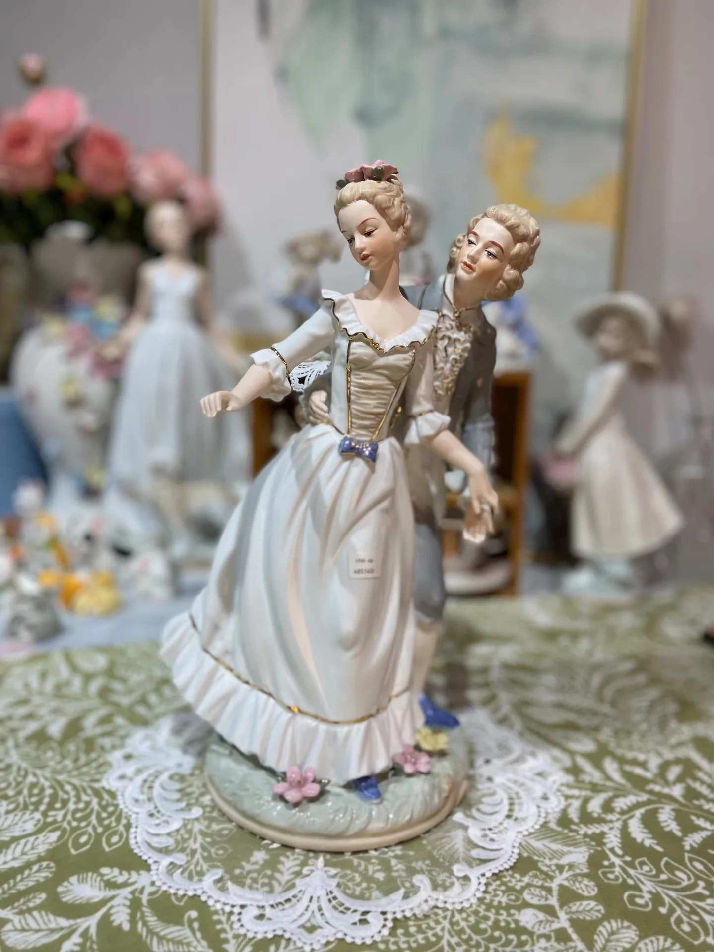 Export porcelain figurine ornaments ceramic crafts Western girl decorative crafts European styles